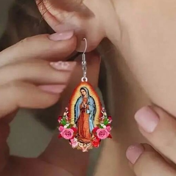 Virgin Mary Floral Earrings - Picture 4 of 6
